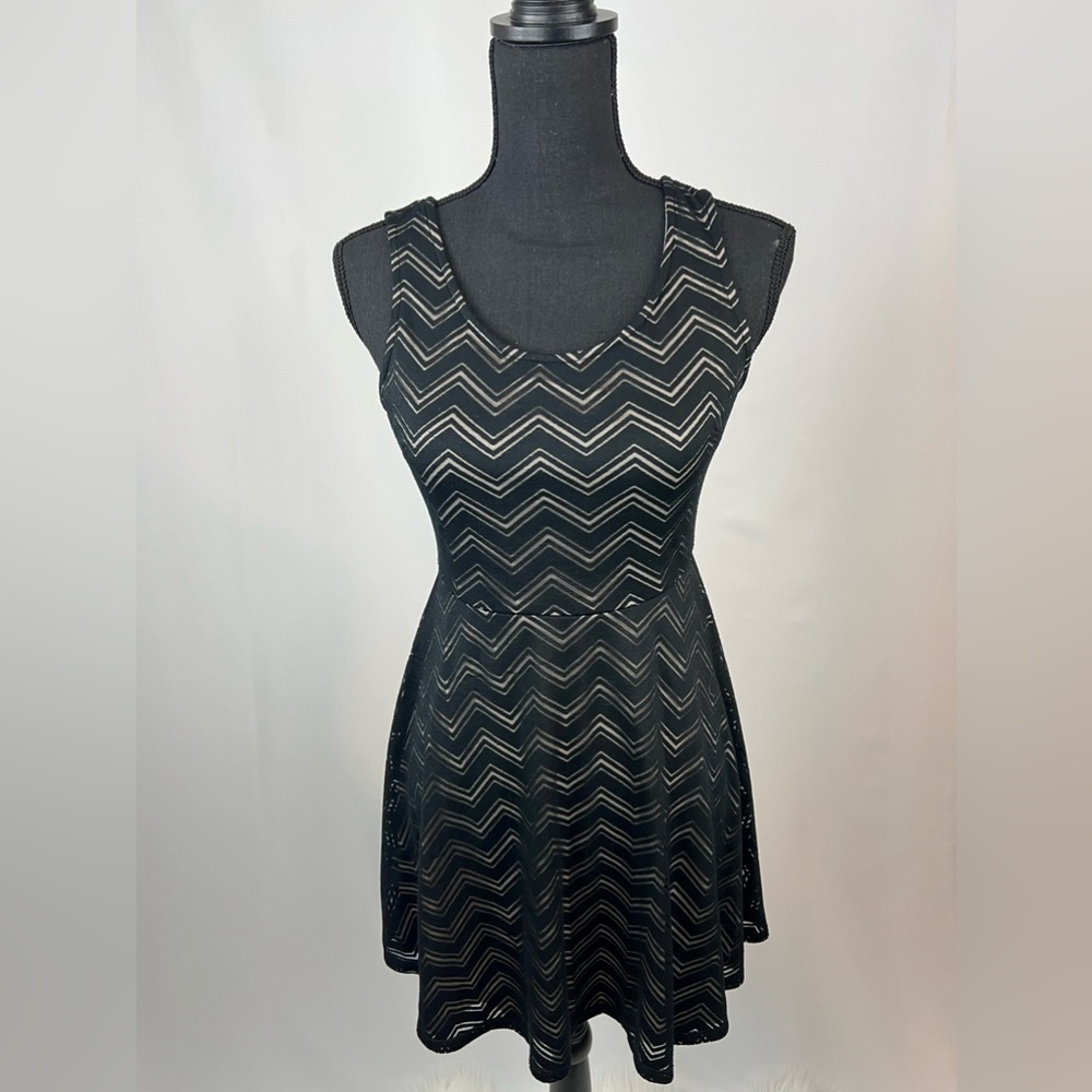 🐚2 for $20🐚 Black & Nude Dress